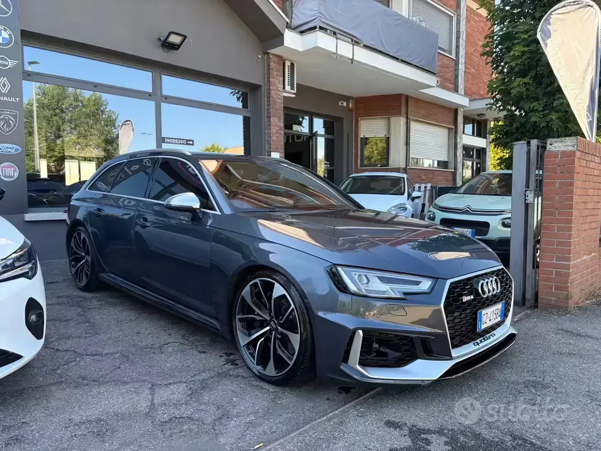 Usata Audi RS4 450 CV (330 kW) 2019 Grigio Station wagon