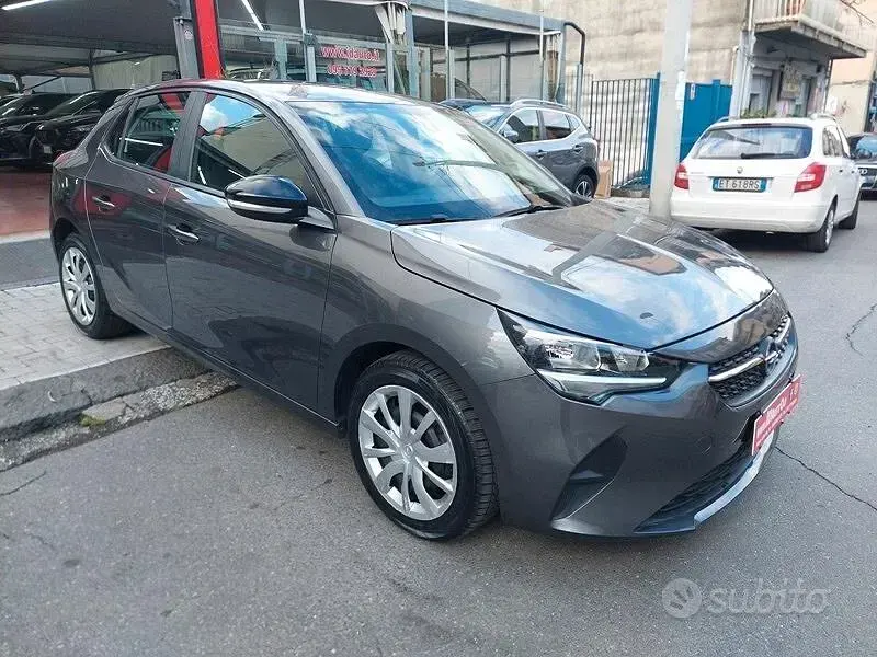 Usata Opel Corsa Elegance 102 CV (75 kW) 2020 Grigio Utilitaria