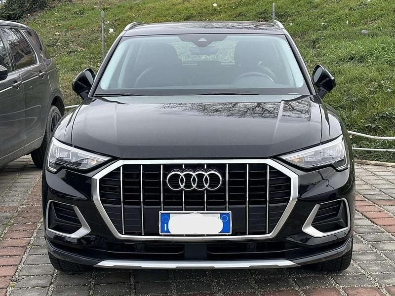 Usata Audi Q3 Advanced 150 CV (110 kW) 2022 Nero SUV