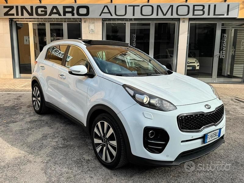 Bianco Usata 2017 Kia Sportage SUV | 14.990 € (Cara) - Immagine 1/4