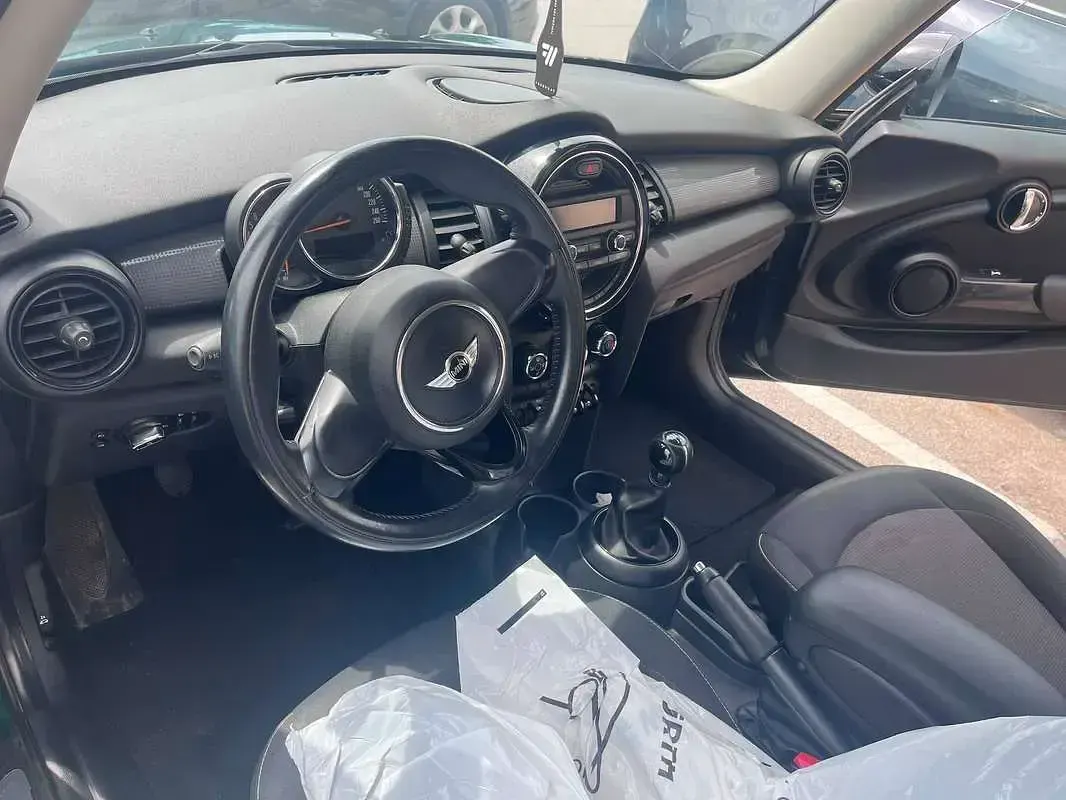 Usata Mini John Cooper Works 126 CV (92 kW) 2017 Verde Utilitaria