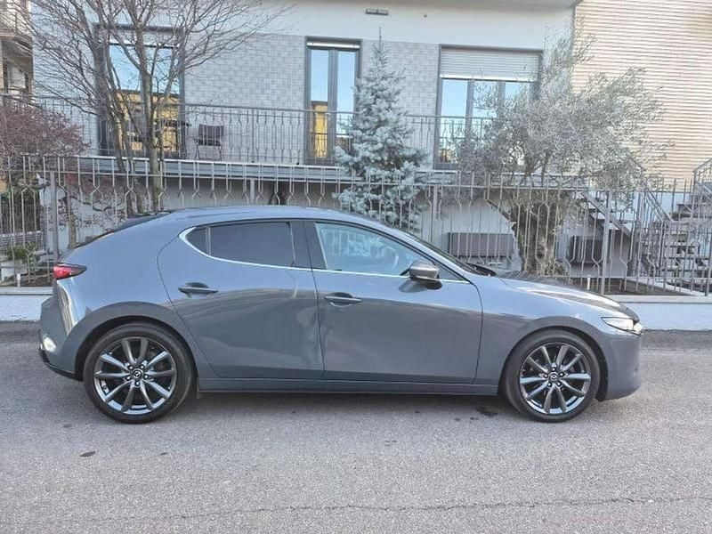 Usata Mazda 3 Exclusive 122 CV (89 kW) 2019 Grigio Berlina