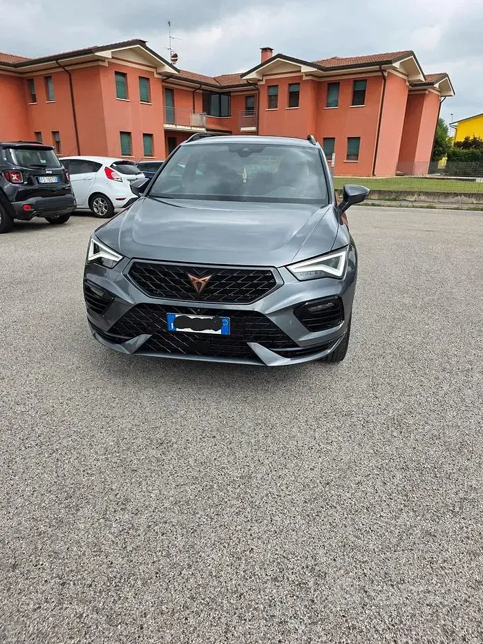 Usata Cupra Ateca 150 CV (110 kW) 2024 Grigio SUV
