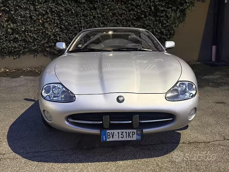 Usata Jaguar XK8 284 CV (208 kW) 2001 Cabrio