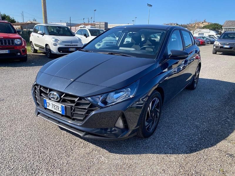 Usata Hyundai i20 84 CV (61 kW) 2023 Grigio Utilitaria
