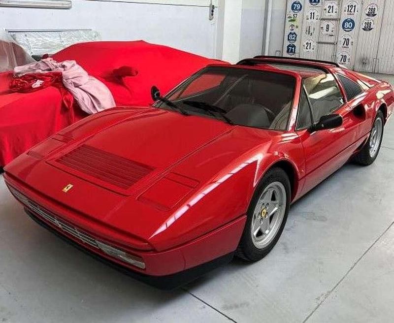 Rosso Usata 1986 Ferrari 208 Coupé | 82.000 € - Immagine 1/2