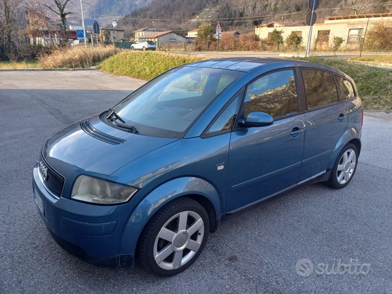 Usata Audi A2 75 CV (55 kW) 2001 Blu Utilitaria