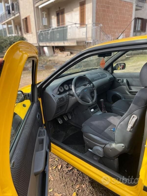 Usata Fiat Punto 1997 Giallo Utilitaria