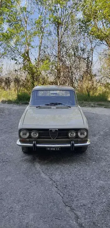 Usata Alfa Romeo 1750 114 CV (83 kW) 1970 Berlina