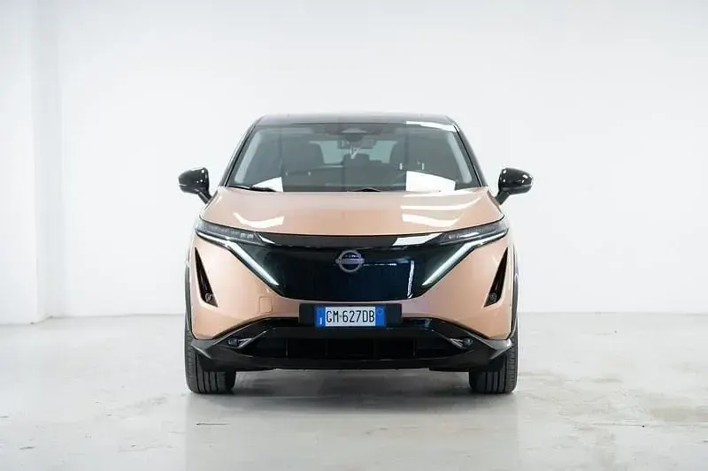 Usata Nissan Ariya Evolve 160 kW (218 CV) 2022 Marrone SUV