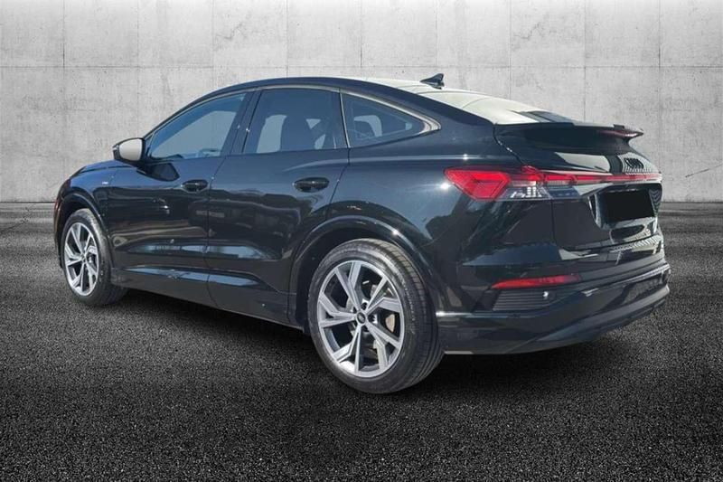 Usata Audi Q4 e-tron S-Line 69 kW (95 CV) 2022 Nero SUV