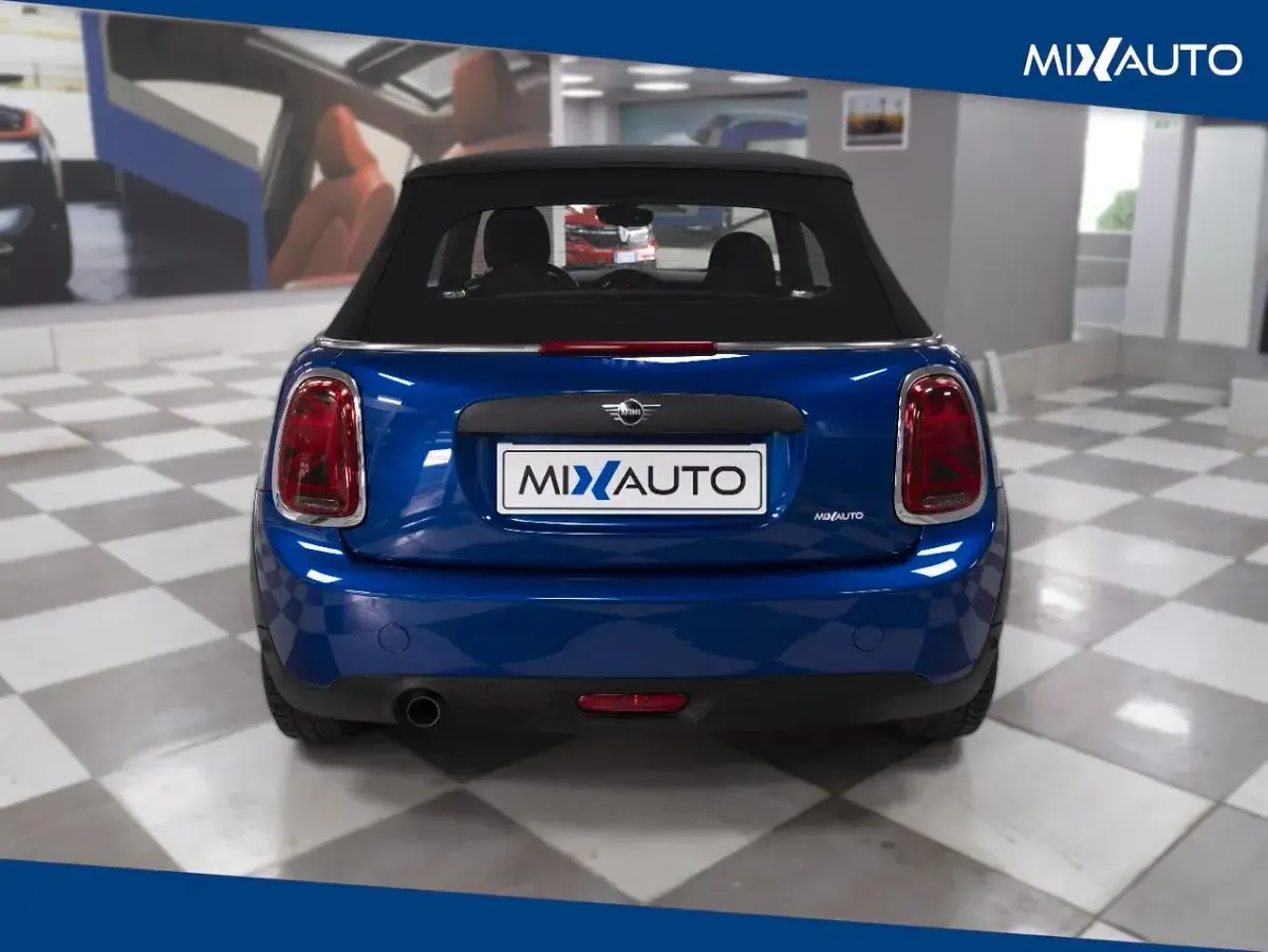 Usata Mini ONE 102 CV (75 kW) 2020 Blu Utilitaria