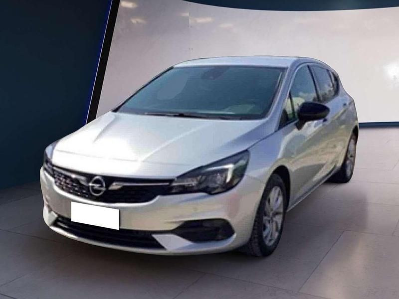 Usata Opel Astra Business Elegance 122 CV (89 kW) 2021 Argento Utilitaria