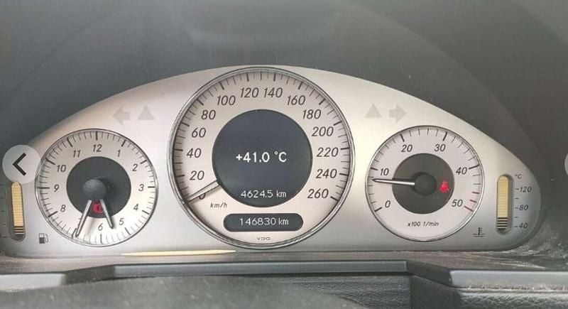 Usata Mercedes E220 Avantgarde 170 CV (125 kW) 2009 Grigio Berlina