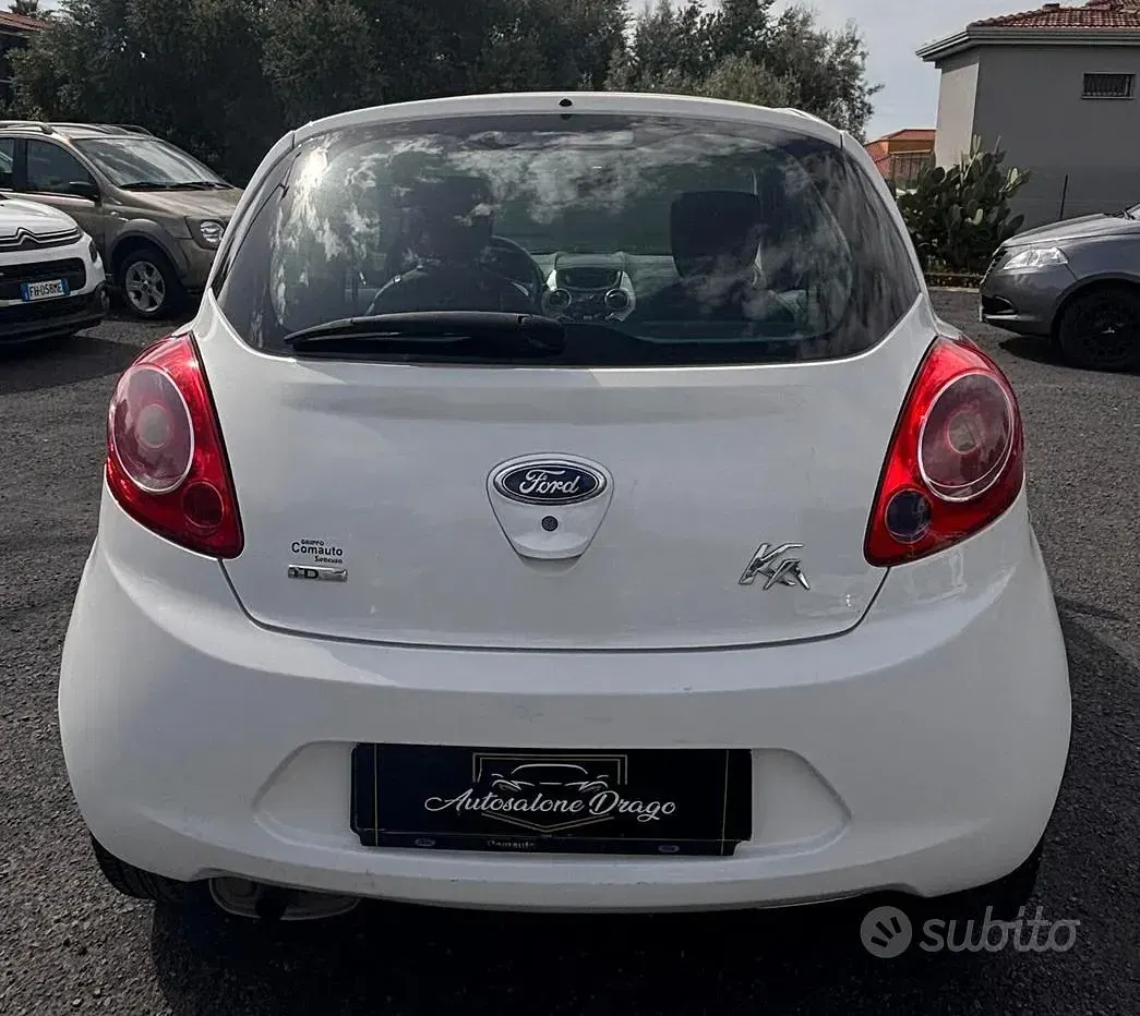Begagnad Ford Ka 75 HK (55 kW) 2010 Beige Halvkombi