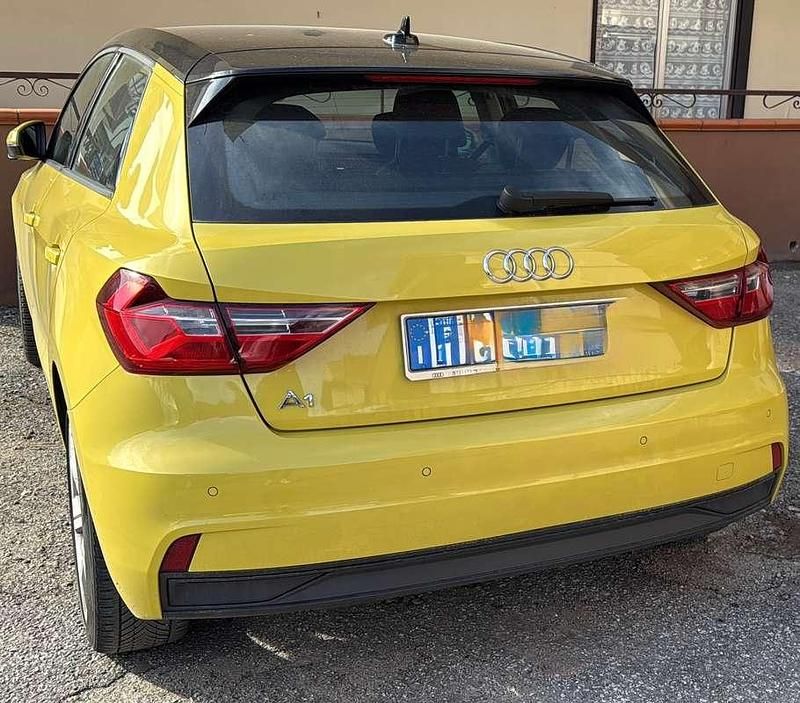 Usata Audi A1 Sportback Ambiente 110 CV (80 kW) 2020 Utilitaria