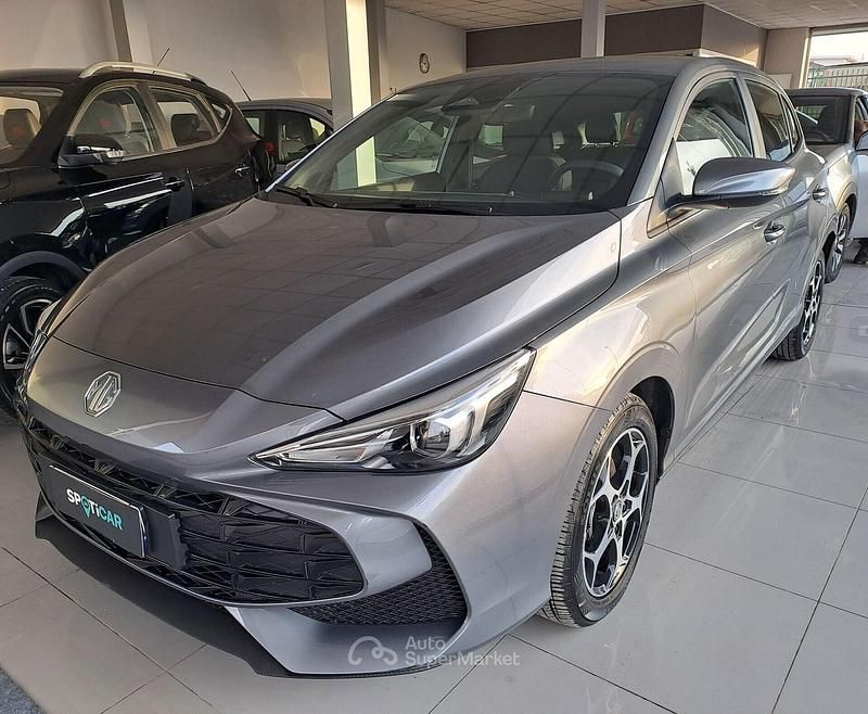 Usata MG MG3 Comfort 116 CV (85 kW) 2025 Nero Utilitaria