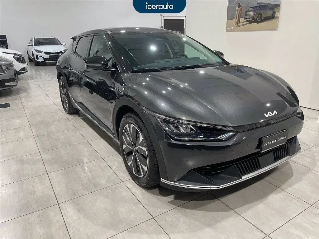 Usata Kia EV6 Air 168 kW (229 CV) 2024 Grigio SUV