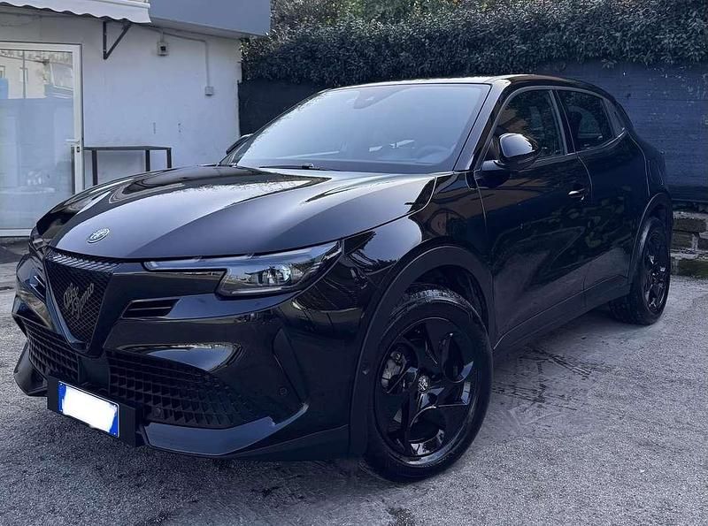 Usata Alfa Romeo Junior 136 CV (100 kW) 2025 SUV
