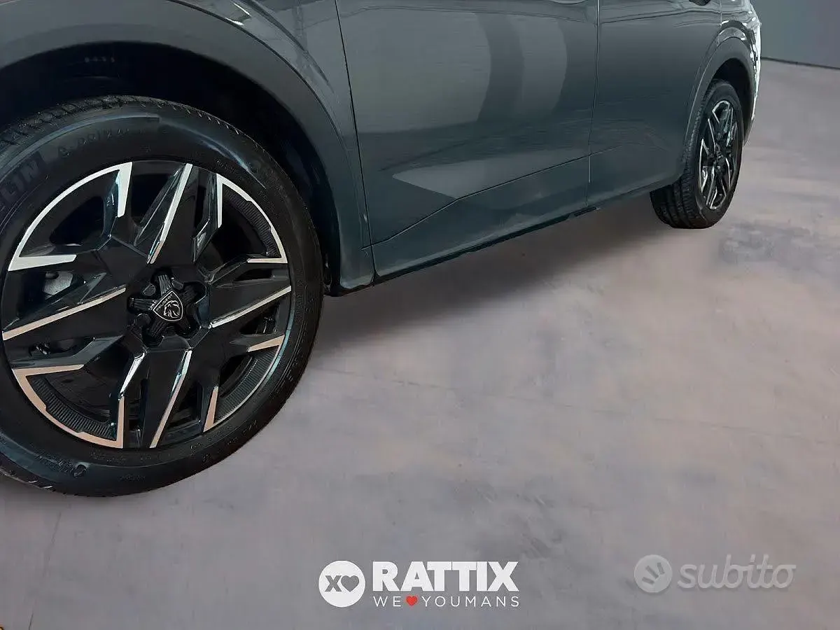 Usata Peugeot 5008 GTi 145 CV (106 kW) 2025 Grigio SUV