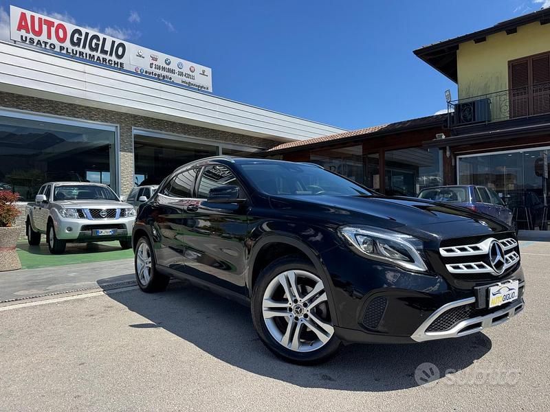 Usata Mercedes GLA200 136 CV (100 kW) 2018 Nero SUV