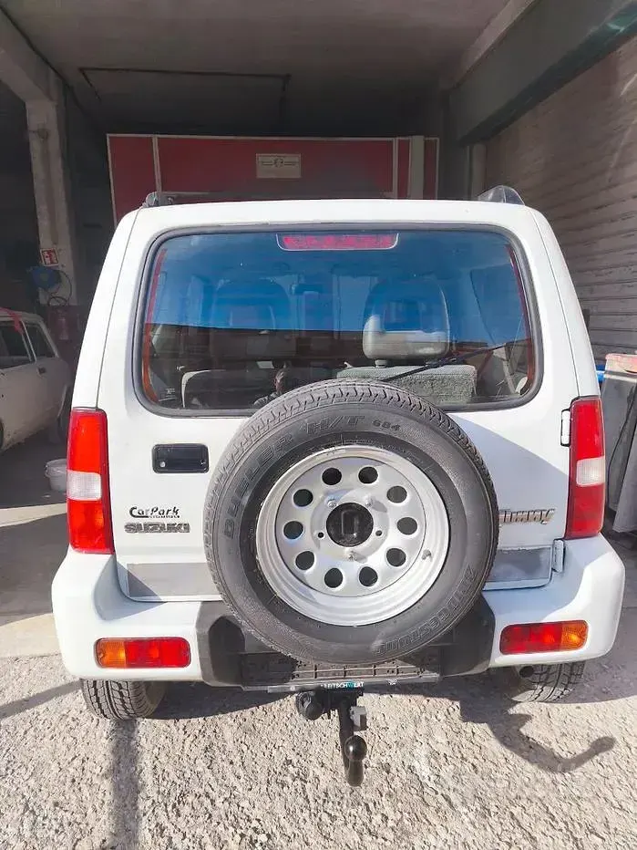 Usata Suzuki Jimny 80 CV (58 kW) 2002 Bianco SUV