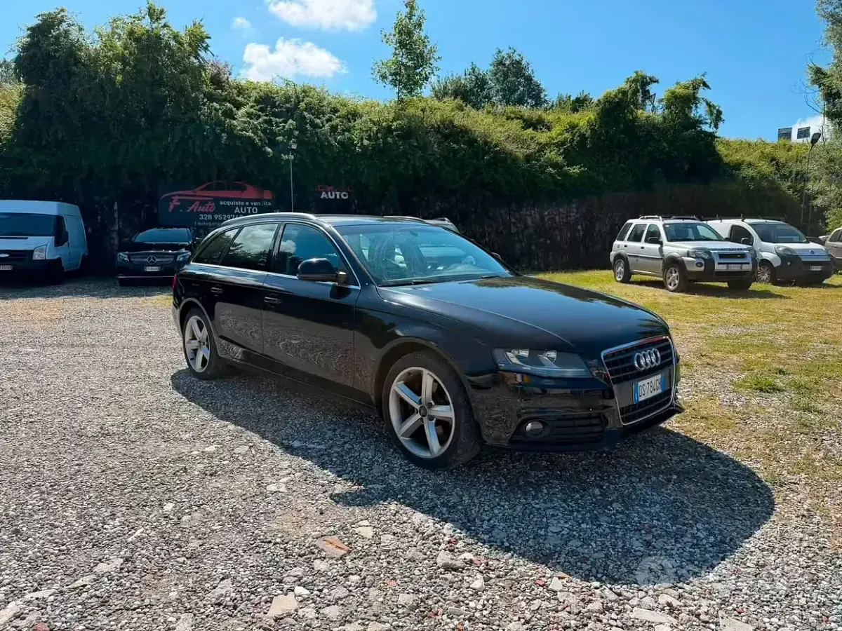 Usata Audi A4 Advanced 143 CV (105 kW) 2009 Nero Station wagon