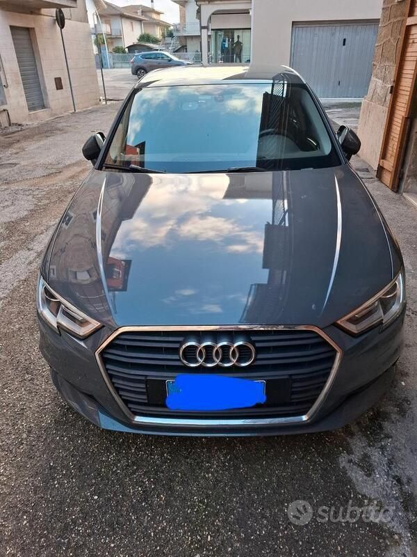 Usata 2019 Audi A3 Due volumi | 16.500 € (Super prezzo) - Immagine 1/4