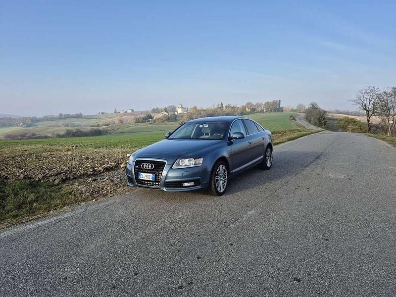 Usata Audi A6 240 CV (176 kW) 2010 Blu/azzurro Berlina