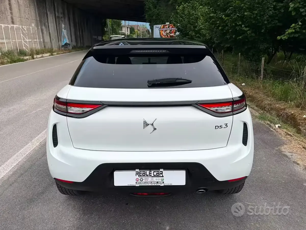 Usata DS Automobiles DS3 Crossback So Chic 110 CV (80 kW) 2022 Bianco SUV