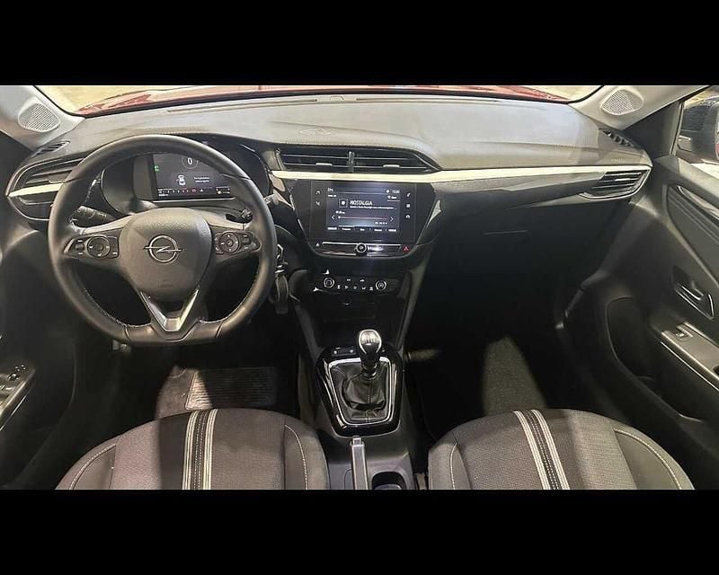 Usata Opel Corsa Design & Tech 100 CV (73 kW) 2022 Rosso Utilitaria