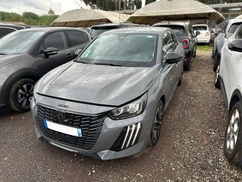 Usata Peugeot 208 Allure 100 CV (73 kW) 2025 Grigio Utilitaria