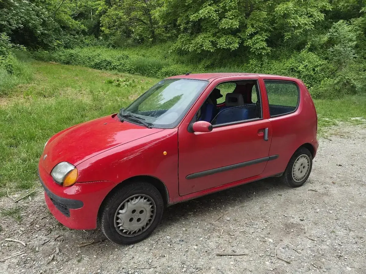 Usata Fiat 600 1999 Rosso Berlina