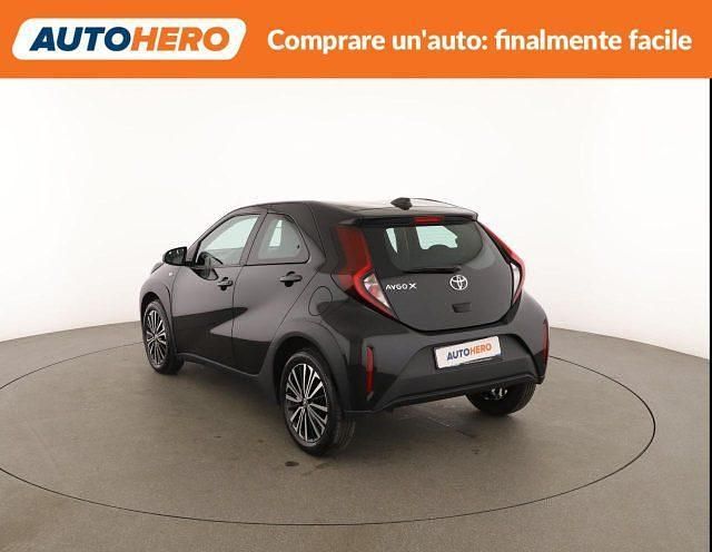 Usata Toyota Aygo X Active 72 CV (52 kW) 2022 Nero SUV