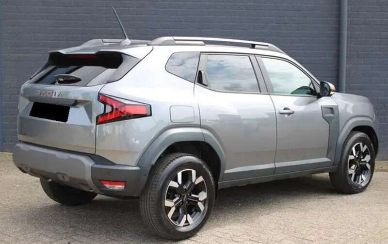Usata Dacia Duster Extreme 131 CV (96 kW) 2024 Grigio SUV