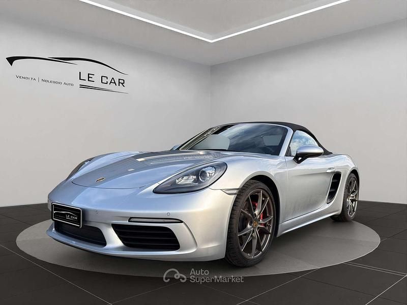 Usata Porsche 718 Boxster 299 CV (219 kW) 2017 Argento Cabrio