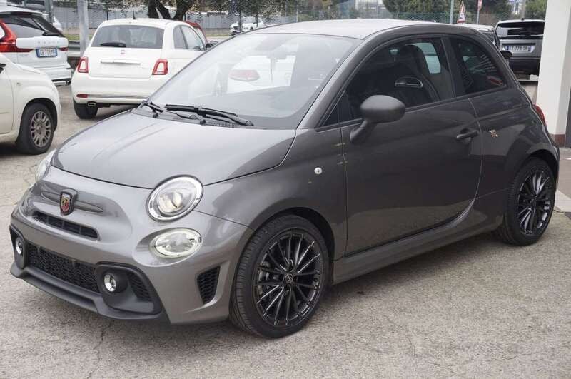 Usata Abarth 595 165 CV (121 kW) 2023 Grigio Utilitaria