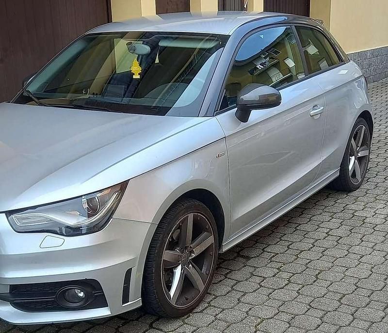 Usata Audi A1 Ambition 122 CV (89 kW) 2011 Berlina