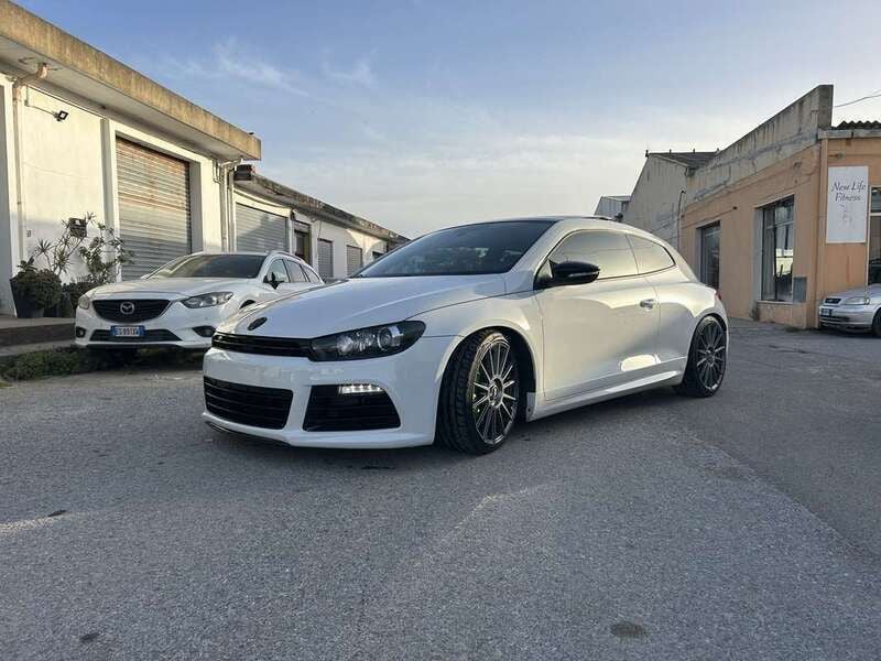 Bianco Usata 2011 VW Scirocco R Coupé | 20.000 € (Molto cara) - Immagine 1/4