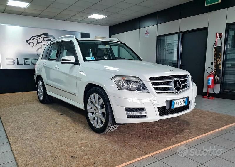 Usata Mercedes GLK250 204 CV (150 kW) 2011 Bianco SUV