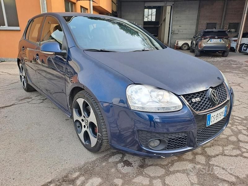 Usata VW Golf IV GTI 200 CV (147 kW) 2005 Blu Berlina