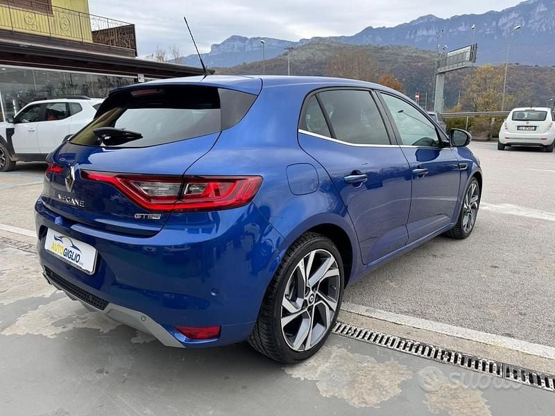 Usata Renault Mégane GT Line GT-Line 131 CV (96 kW) 2017 Blu Berlina
