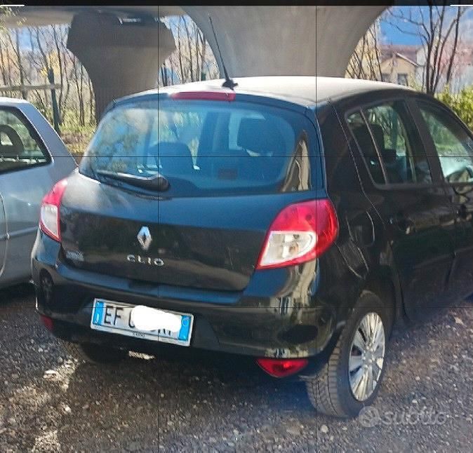Usata Renault Clio II 2010 Nero Utilitaria