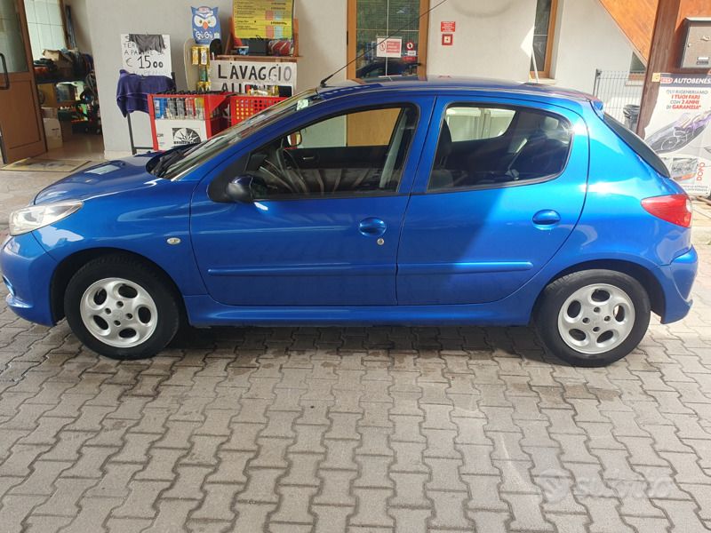 Usata Peugeot 206+ 60 CV (44 kW) 2009 Blu Utilitaria