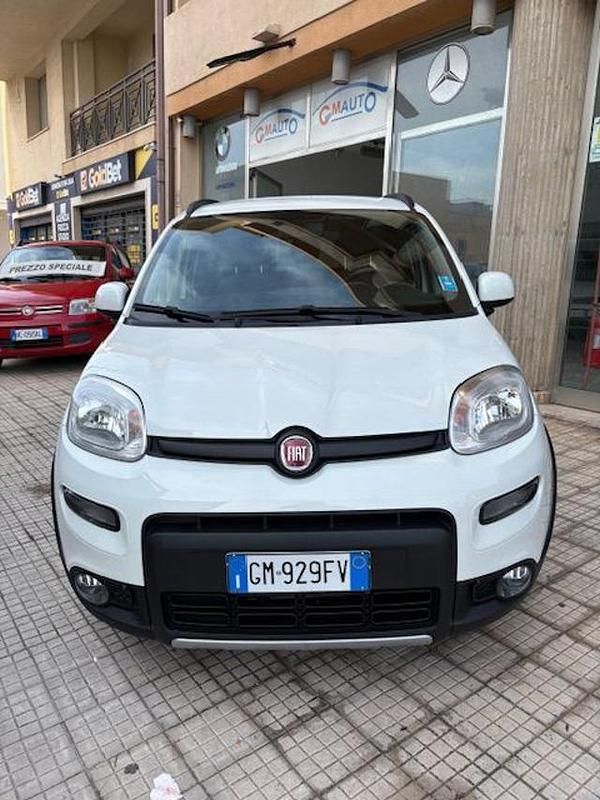Usata Fiat Panda S 69 CV (50 kW) 2022 Bianco Utilitaria