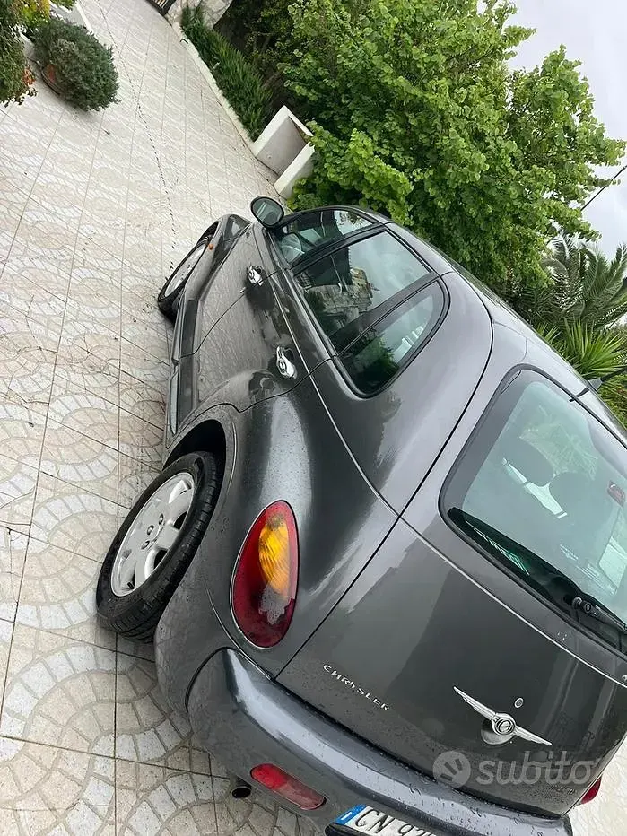 Usata Chrysler PT Cruiser 150 CV (110 kW) 2005 Grigio Berlina