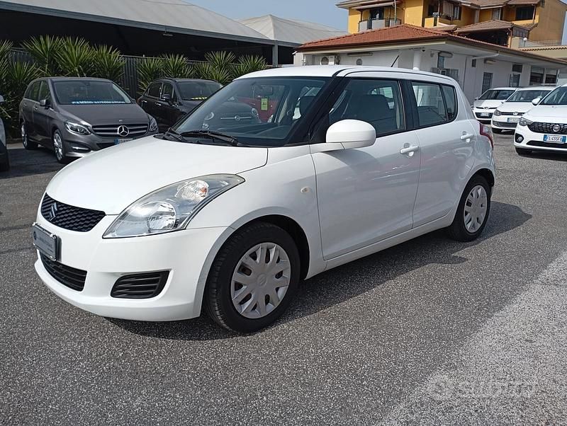 Usata Suzuki Swift GL 94 CV (69 kW) 2011 Bianco Utilitaria