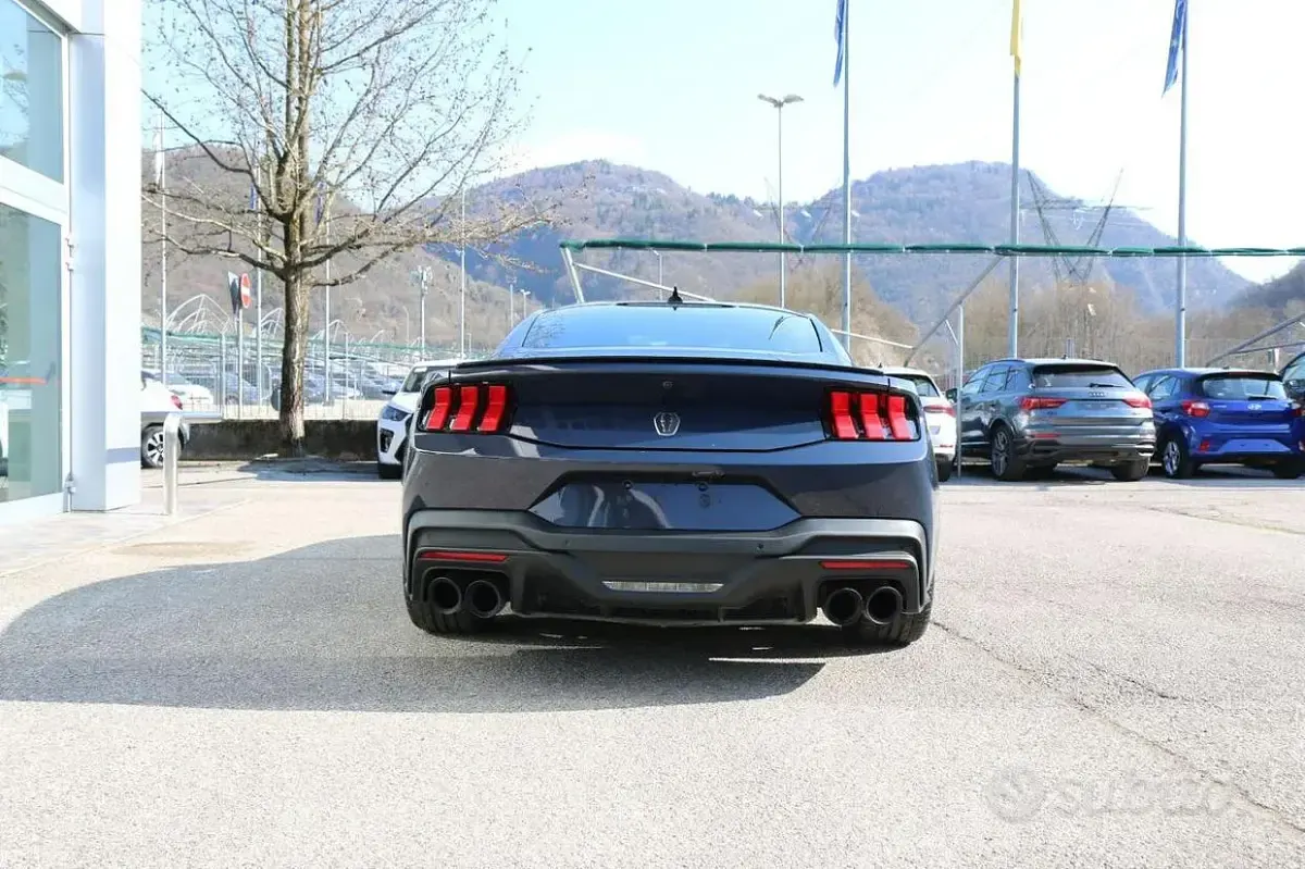 Usata Ford Mustang Dark Horse 453 CV (333 kW) 2024 Blu Coupé
