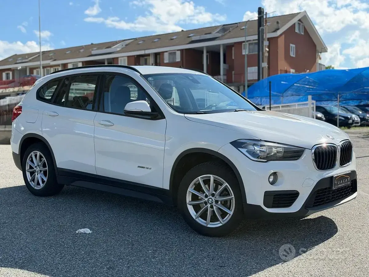 Usata BMW X1 Advantage 116 CV (85 kW) 2017 Bianco SUV
