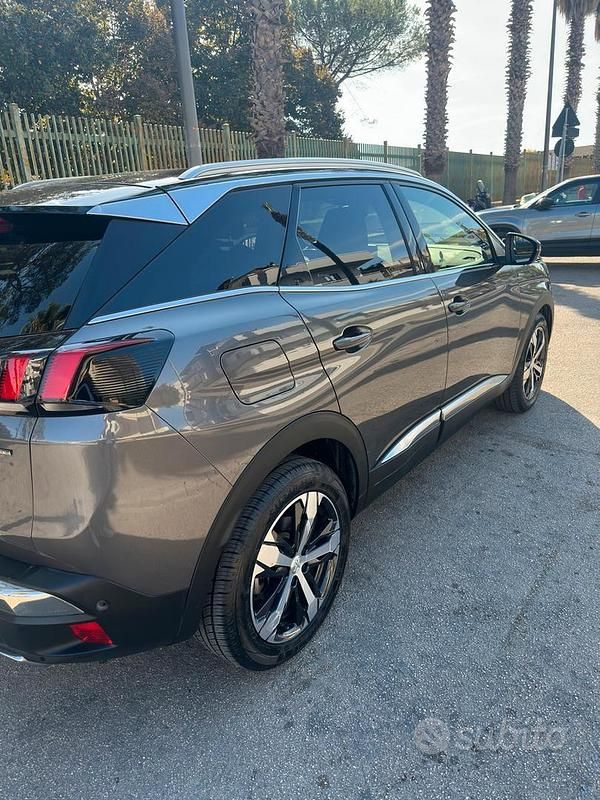 Usata Peugeot 3008 131 CV (96 kW) 2018 Grigio Berlina